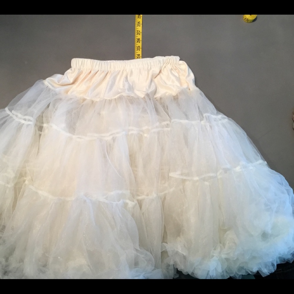 White Petticoat one size
